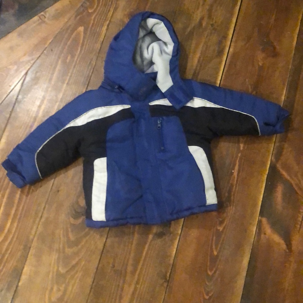 Snow jacket